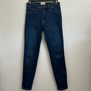 Sezane High-Rise Model Dark Blue Skinny Jeans
